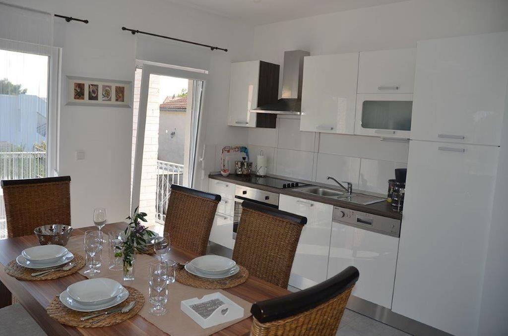 Apartments Villa Marina Vodice Room photo