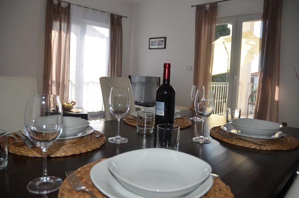 Apartments Villa Marina Vodice Room photo