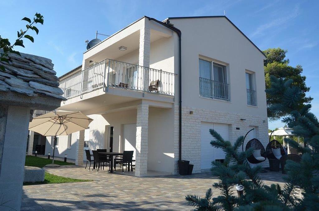 Apartments Villa Marina Vodice Exterior photo
