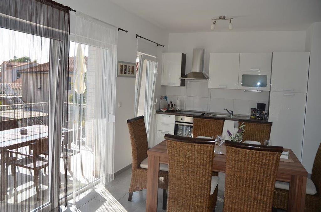 Apartments Villa Marina Vodice Room photo